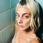 Carola Oliver1